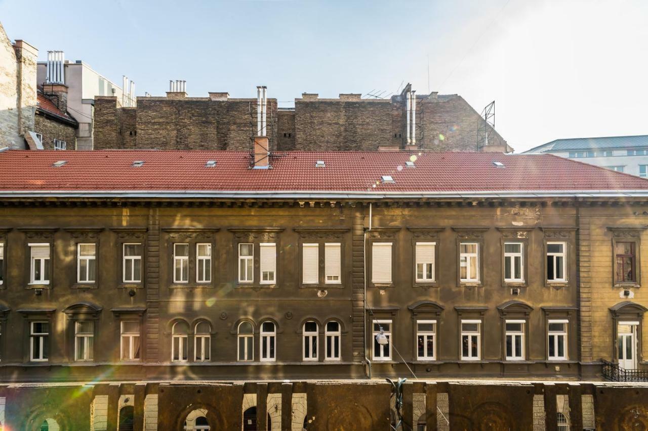 Pop Arts Studios Budapest Exteriör bild